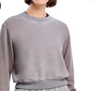 Cotton Citizen Crewneck Sweatshirt, Light, NWT, $275 MSRP
$137 $275